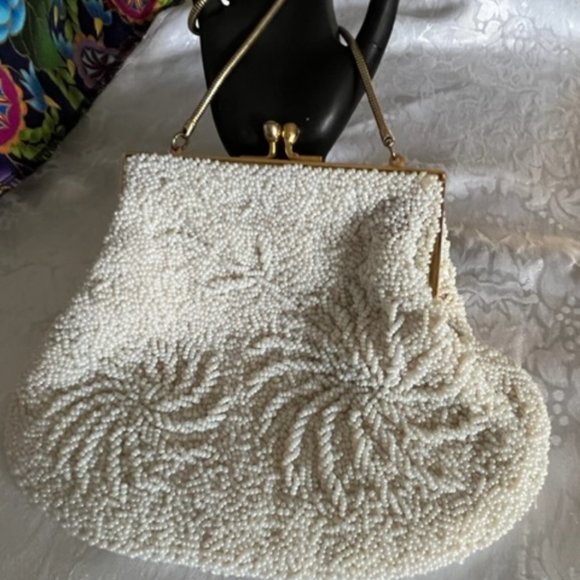 Outrageously Beautiful Billions of Beads Evening Purse swirls and twirls galore - Picture 2 of 8